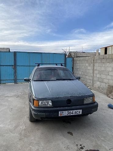 kia rio 4: Volkswagen Passat: 1988 г., 1.8 л, Ручные, Лифтбек — 3