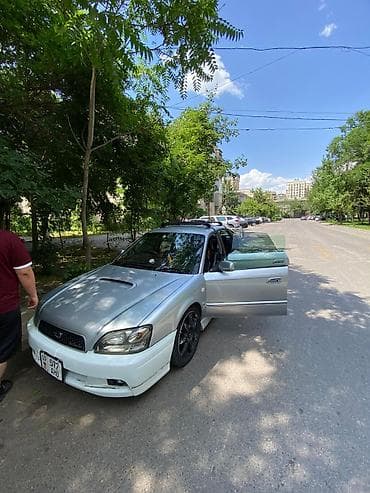 Subaru Legacy: 2002 г., 3 л, Автомат, Бензин, Седан — 9