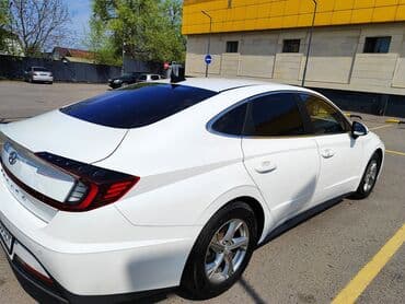 Линолеум: Hyundai Sonata: 2019 г., 2 л, Автомат, Газ, Седан — 2