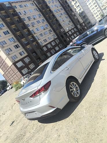 Продажа авто: Hyundai Sonata: 2020 г., 2 л, Автомат, Газ, Седан — 6