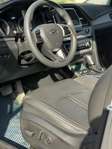 Продажа авто: Hyundai Sonata: 2018 г., 2 л, Автомат, Бензин, Седан — 7