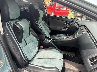 daf cf: Toyota Prius: 2013 г., 1.8 л, Вариатор, Гибрид, Хэтчбэк — 5