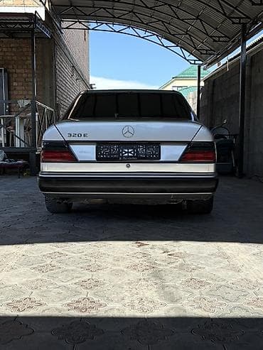 авто краска: Mercedes-Benz W124: 1993 г., 3.2 л, Автомат, Бензин, Седан — 6