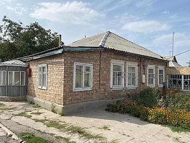 Дома: Продаётся частный дом под бизнес по улице Садырбаева (Баха) Участок по — 2