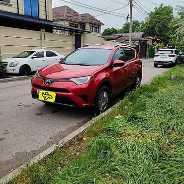Toyota RAV4: 2016 г., 2.5 л, Автомат, Бензин, Кроссовер