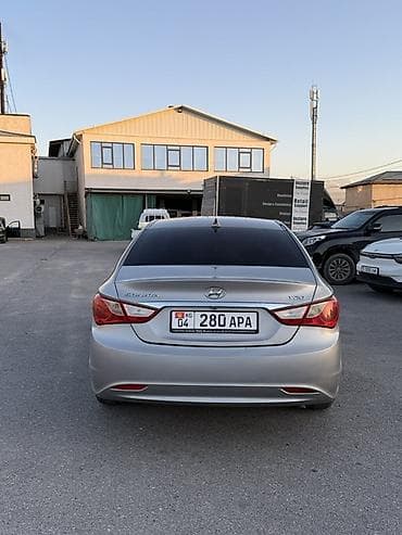 бампер саната дн8: Hyundai Sonata: 2009 г., 2 л, Автомат, Газ, Седан — 4