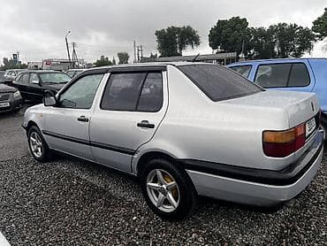 аренда авто с последующим выкупом в бишкеке: Volkswagen Vento: 1993 г., 1.8 л, Механика, Бензин, Седан — 2