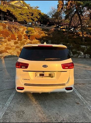 kia carnival 2019: Kia Carnival: 2019 г., 2.2 л, Автомат, Дизель, Минивэн — 5