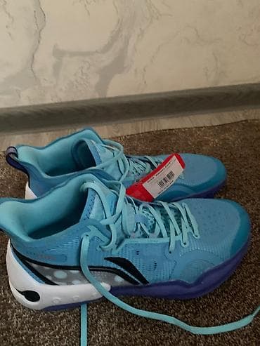 Мужские кроссовки, 43, Новый, цвет - Голубой, Платная доставка