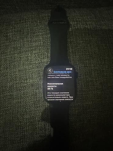 трекер для отслеживания: Смарт-часы Apple Watch (корпус прямоугольный) с черным спортивным — 2