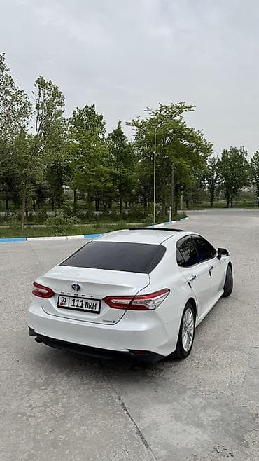 kia sephia: Toyota Camry: 2017 г., Автомат, Бензин, Седан — 6