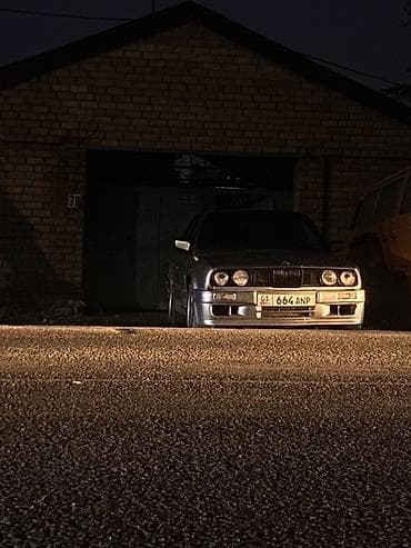mers e124: BMW 3 series: 1991 г., 2 л, Механика, Бензин, Седан — 3