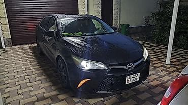 Toyota Camry: 2015 г., Автомат, Бензин, Седан