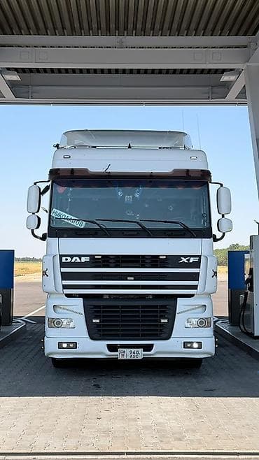 bwb e34: Тягач, DAF, Сar carrier trailer — 1