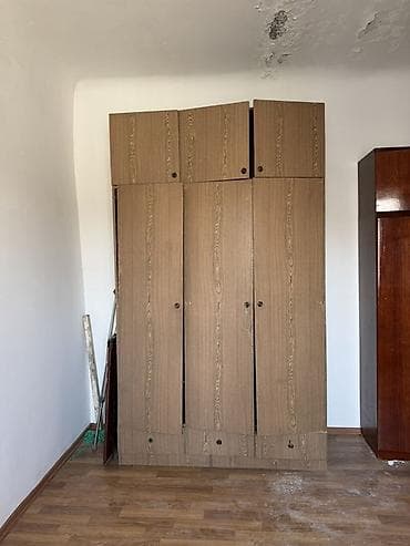 Офисная мебель: Секция шкафов/стенка для гостиной в винтажном стиле. - Материал — 2