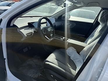 e60 m5: Changan Qiyuan Q05: 2026 г., Автомат — 5