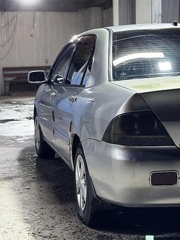 01: Mitsubishi Lancer: 2004 г., 1.6 л, Автомат, Бензин, Седан — 7