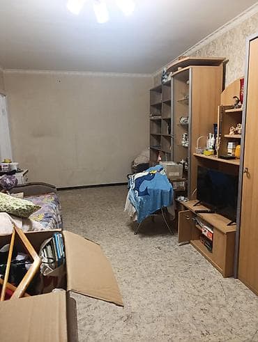 Недвижимость: 1 комната, 32 м², 104 серия, ул. Калык Акиева 104 серия, 1 этаж, Евроремонт — 10