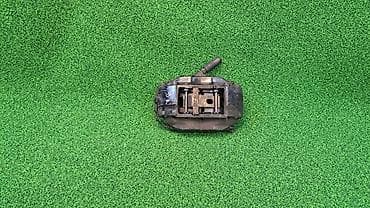 Суппорт передний правый Е38 2 Год 2000 В отличном состоянии, очень