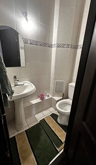 4 комнаты, 81 м², 1000 мелочей (Карпинка) 106 серия, 6 этаж, Косметический ремонт — 8