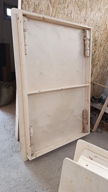 детскую кровать и письменный стол: Национальный кыргызский стол, Раскладной, Дерево — 10