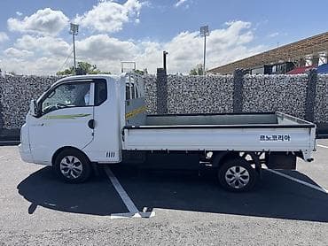 митцубиси кантер: Hyundai Porter: 2020 г., Автомат, Электромобиль — 10