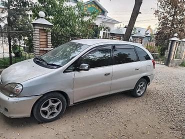 Toyota Nadia: 1999 г., 2 л, Автомат, Бензин, Универсал