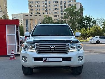 aida: Toyota Land Cruiser: 2013 г., 4.6 л, Автомат, Бензин, Внедорожник — 3