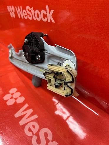 sg 5: Механизм стеклоподъемника Заднее левое GMC, 2018 г., Б/у, Оригинал — 3