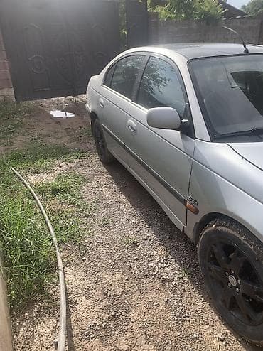 купить фольц т4: Toyota Avensis: 2000 г., Механика, Дизель — 1