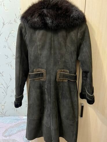 дубленка короткая: Продается теплая, качественная дубленка. Состояние хорошее, носилось — 3