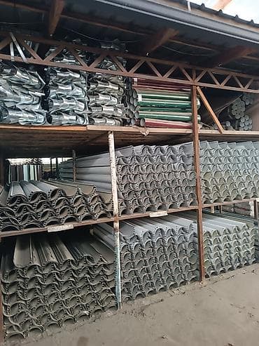 профиль примыкания: Металлические элементы водосточной системы и кровельные доборные — 4