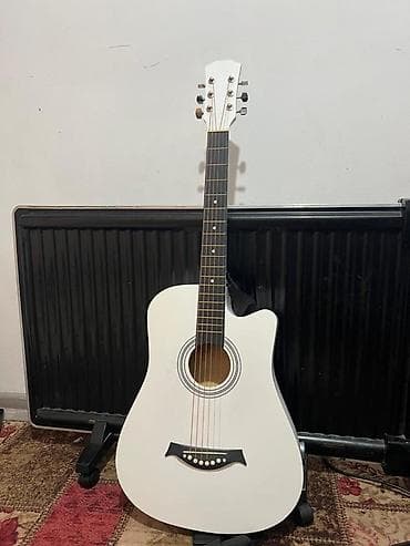 звукосниматель для гитары: Акустическая гитара дредноут с вырезом (cutaway), белый — 1