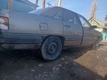 Audi: Audi 100: 1983 г., 1.8 л, Механика, Бензин — 1