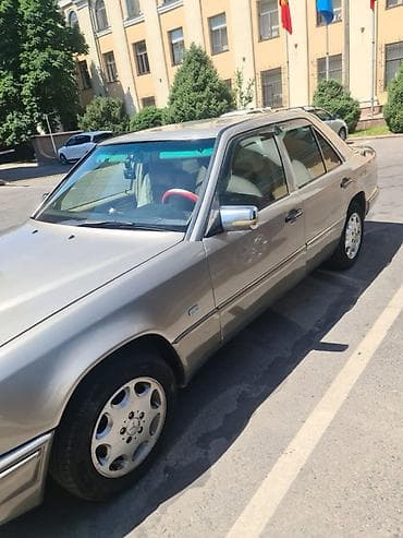 рассия номер: Mercedes-Benz W124: 1995 г., 3.2 л, Автомат, Седан — 4