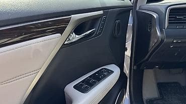 Продажа авто: Lexus RX: 2018 г., 3.5 л, Вариатор, Гибрид, Кроссовер — 5