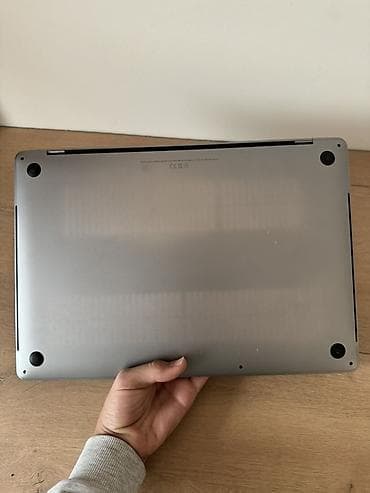 red magic 6: Apple MacBook (серый космос) - Корпус из алюминия, диагональ 13–14" — 3