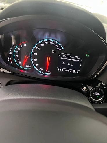 srv 3: Chevrolet Spark: 2022 г., 0.1 л, Автомат, Бензин, Хэтчбэк — 10