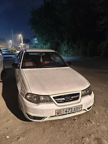 Легковой автомобиль седан, белый цвет, на киргизских номерах (05 KG at lalafo.kg Легковой автомобиль седан, белый цвет, на киргизских номерах (05 KG