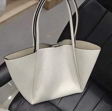 Кошельки, портмоне: Все новые

 первая 900
остальные все по 800

от двух и выше по 700 — 1