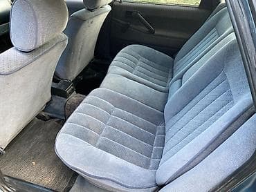 initial d: Volkswagen Passat: 1991 г., 1.8 л, Механика, Газ, Седан — 4