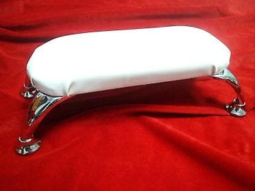 Оборудование для салонов красоты: Продаю маникюрную маникюрная маникюрные подставку подставка подставки — 1