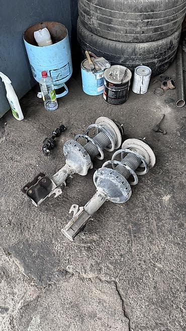 subaro legacy: Комплект амортизаторов Subaru Б/у, Оригинал — 1