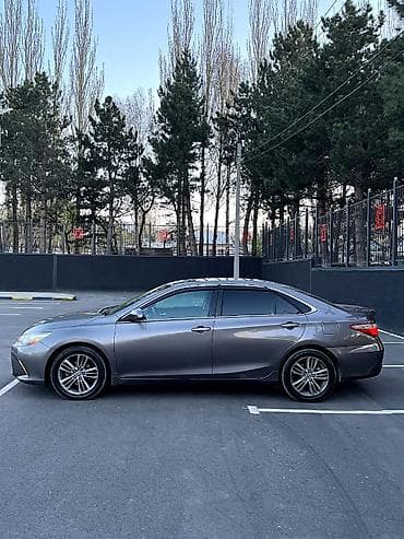 продам срочно: Toyota Camry: 2015 г., 2.5 л, Автомат, Бензин, Седан — 2