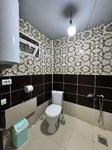 аренда старый толчок: 40 м², С мебелью — 9