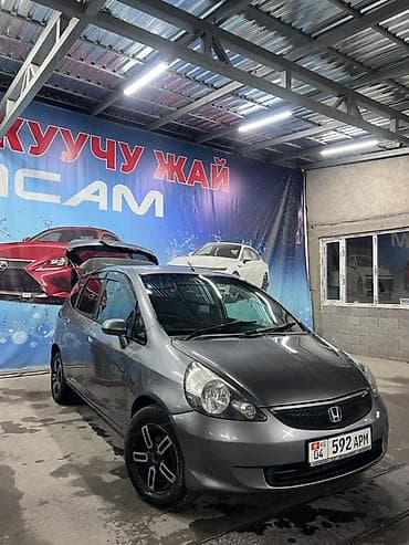 jazz 2009: Honda Fit: 2004 г., 1.3 л, Автомат, Хэтчбэк — 1