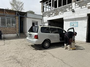 лодочный мотор купить: Honda Odyssey: 1996 г., 2.3 л, Бензин, Минивэн — 3