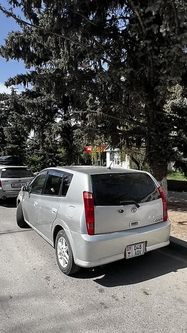 ки к5: Toyota Opa: 2004 г., Хэтчбэк — 1