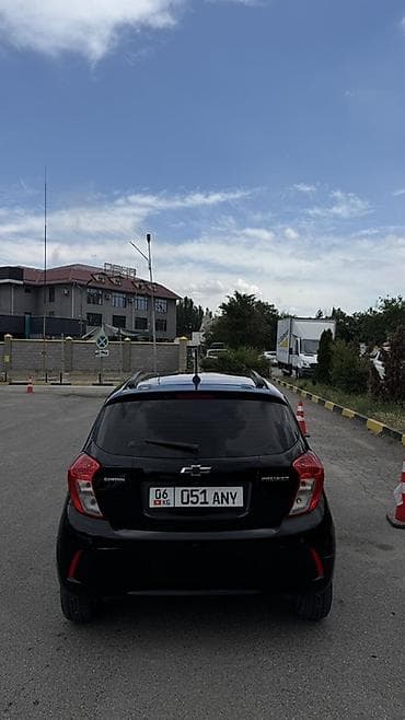 mir muz: Chevrolet Spark: 2019 г., 1 л, Автомат, Бензин, Хэтчбэк — 4