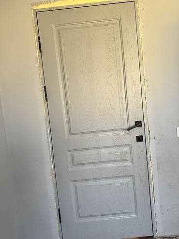 прихожая б у: Межкомнатная дверь, классический филёнчатый дизайн. - Цвет — 1